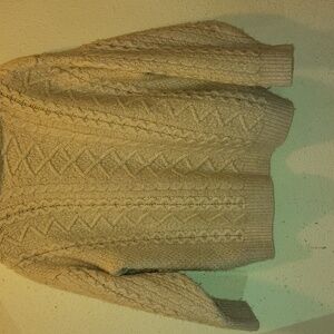 Hand Finished IRISH MERINO WOOL cable Knitted Sweater